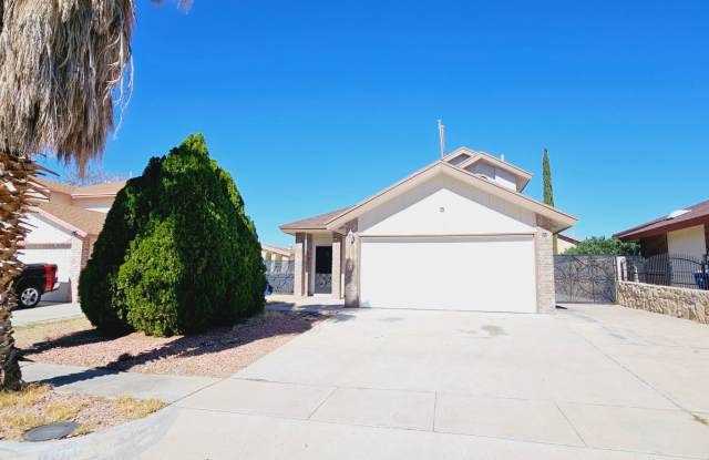 Charming 3 bedroom, 2 bath home in East El Paso!