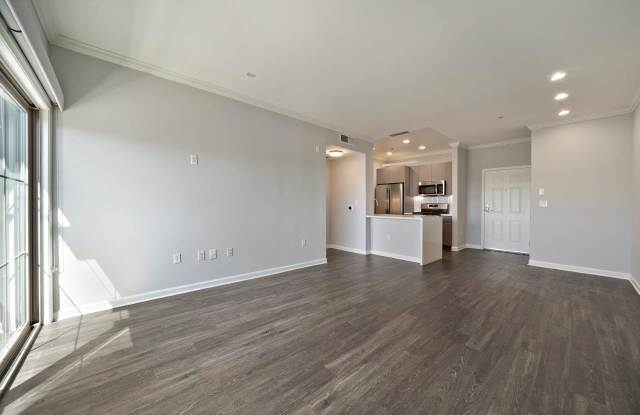 Boulevard on Wilshire