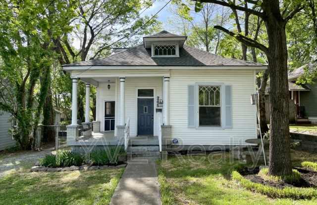 205 Manchester Ave - 205 Manchester Avenue, Nashville, TN 37206