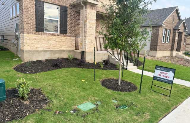 Charming 3BR House in Hutto