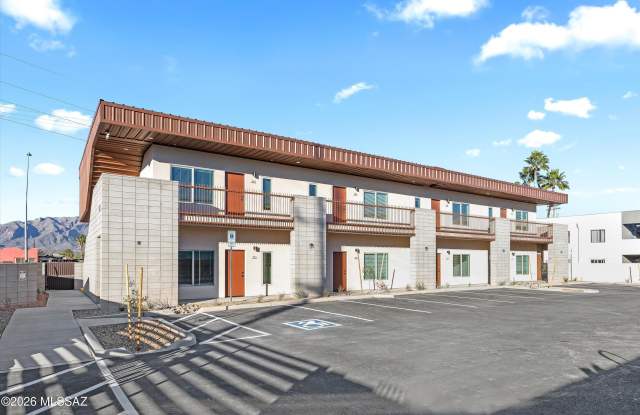 3820 E Fort Lowell Road