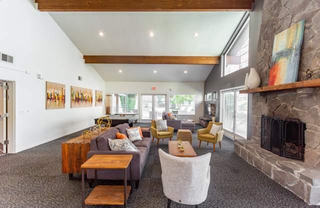 Pine Ridge Apartment Homes