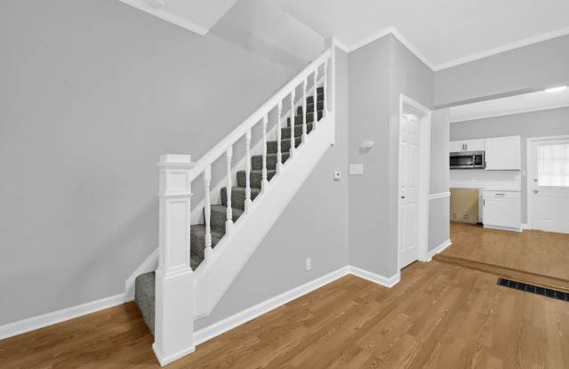 342-344 East Morrill Avenue - 344