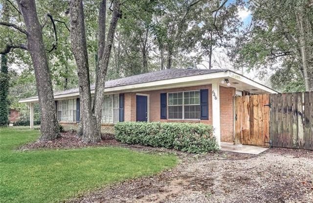 646 CASTAIN Drive - 646 Castain Dr, Mandeville, LA 70448