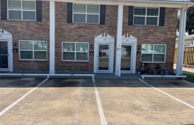 Photo of 119 W Doyle Street
