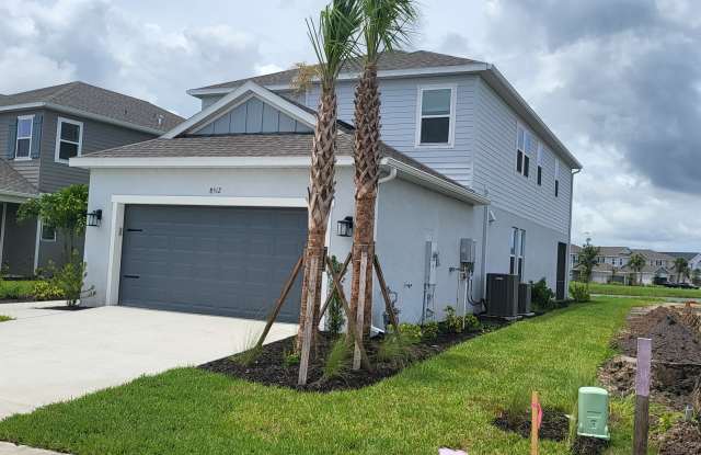 8512 Snowfall Street