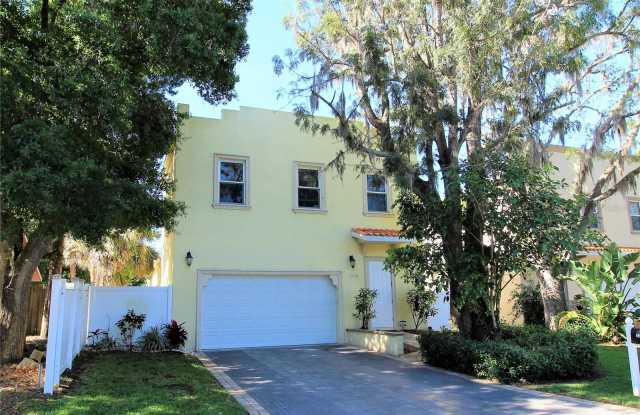 2278 TAMI SOLA STREET
