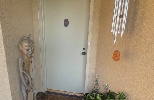4335 Marina City DriveUnit 1142