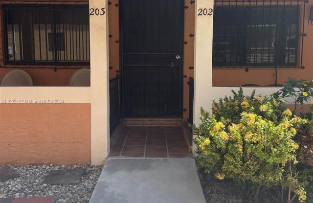 2765 W 61st Pl - 2765 West 61st Place, Hialeah, FL 33016