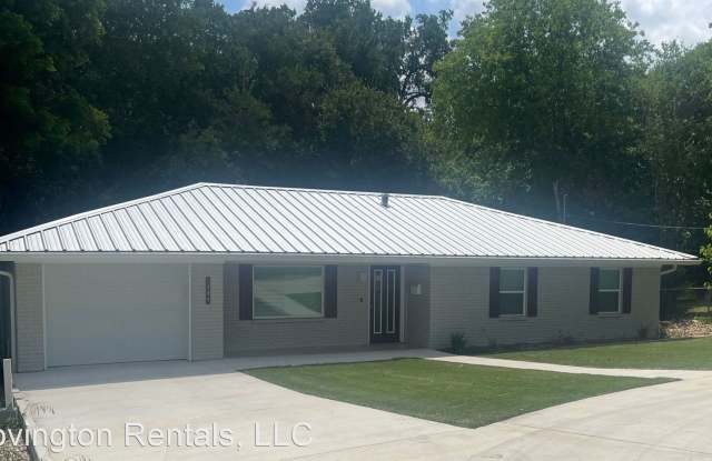 1409 N Blair
