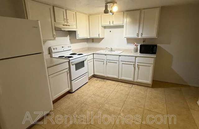 6820 East Avalon Drive