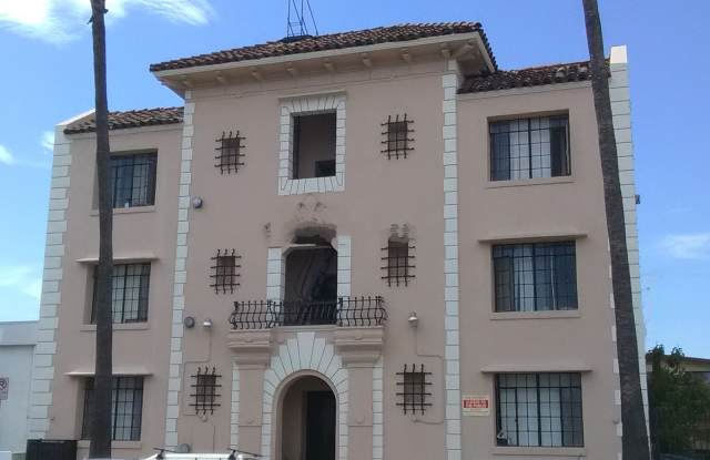 259 S Harvard Blvd