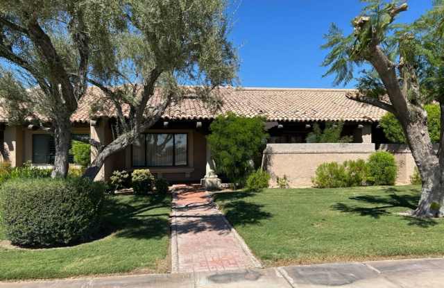 Villa Viejo Townhouse for Rent!