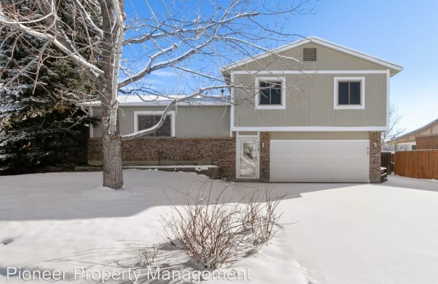 7654 S Hoyt St - 7654 South Hoyt Street, Ken Caryl, CO 80128