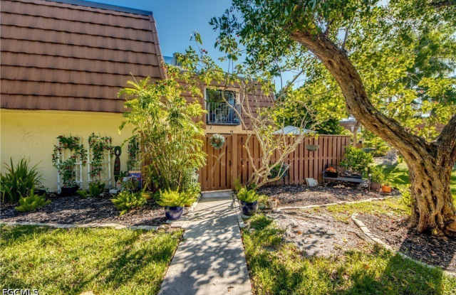 5213 Cedarbend Drive