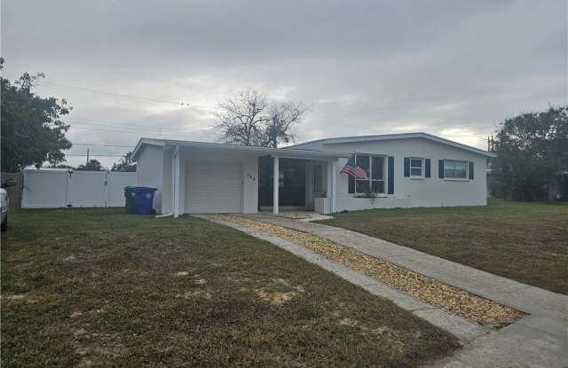 Photo of 745 Schumann Drive