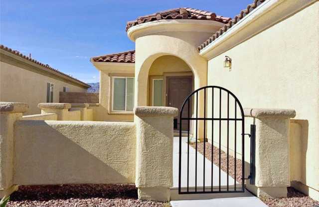 6828 Woodland Vase Court