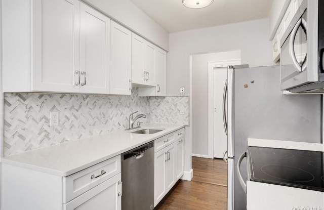 114 Nottingham Road unit: H