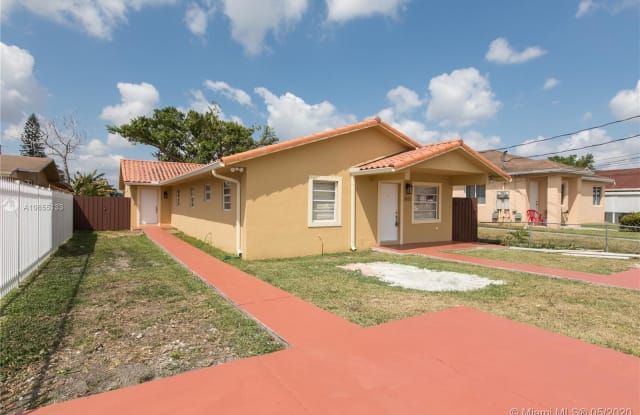 3832 SW 89th Ct - 3832 Southwest 89th Court, Westchester, FL 33165