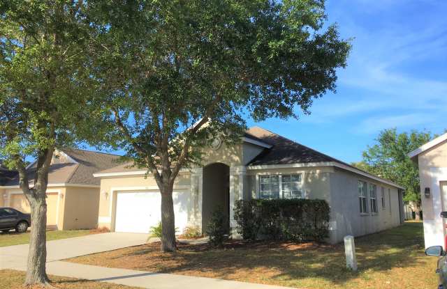 Photo of 904 15th St NE