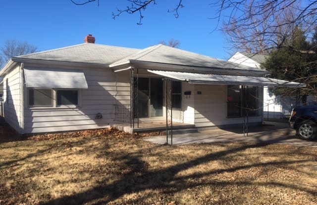 2451 S Victoria Ave - 2451 Victoria Street, Wichita, KS 67216