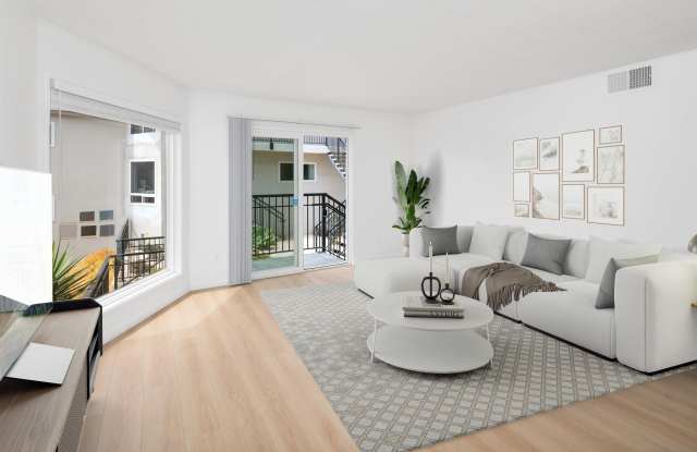 460 Camino Del Mar