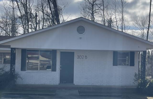 302-B Nita Drive