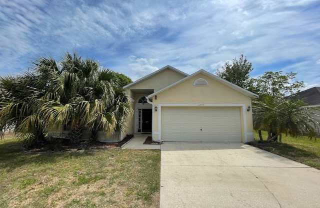 Photo of 2695 Cobblestone Forest Cir W