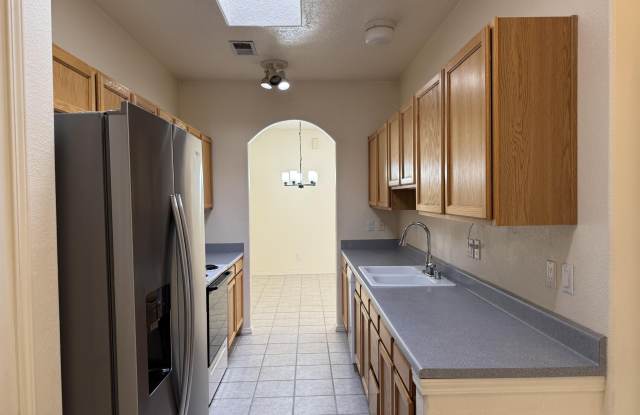 9704 LAGRIMA DE ORO Road NE