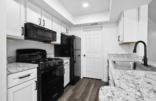 Photo of The Residence at Turnberry Apartment Homes