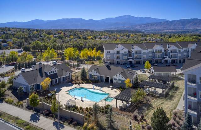 Photo of Peaks at Woodmen