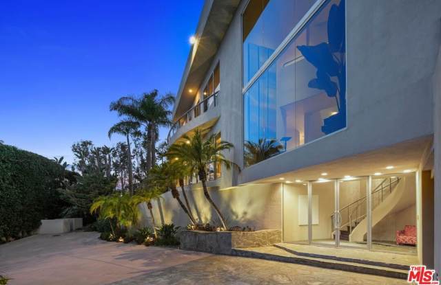 28177 Rey De Copas Ln