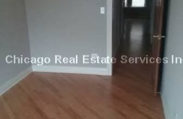 4255 Addison - 4255 W Addison St, Chicago, IL 60641