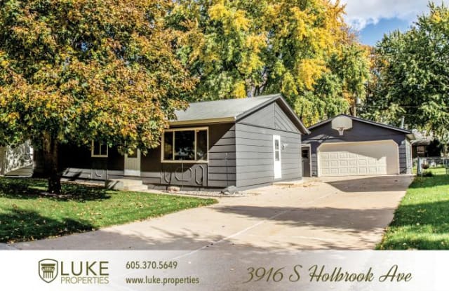 3916 S Holbrook Ave - 3916 South Holbrook Avenue, Sioux Falls, SD 57106