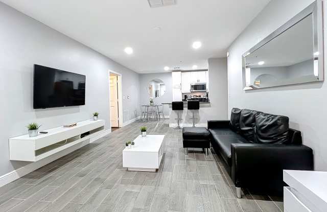 4352 South Kirkman Road