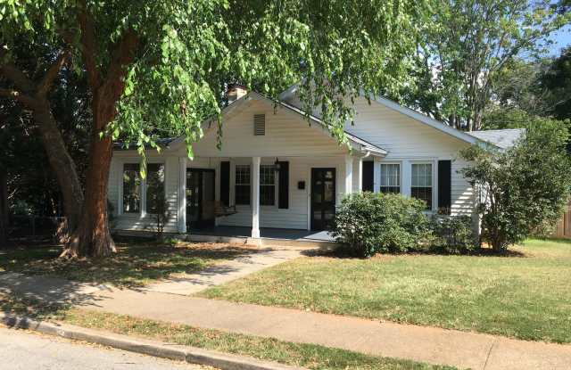 Photo of 307 Perry St