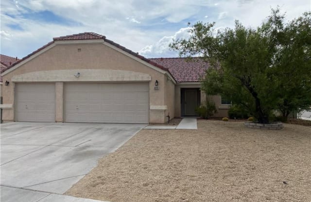 6113 Pahoehoe Way - 6113 Pahoehoe Way, North Las Vegas, NV 89031