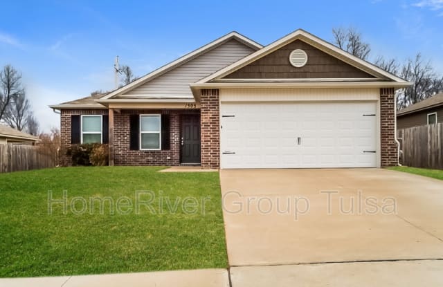 1505 S 31st St - 1505 South 31st Street, Broken Arrow, OK 74014