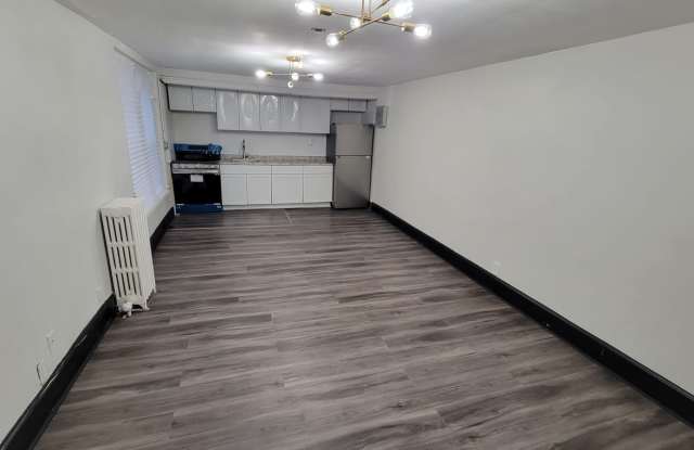 2763 Main Street - 3B