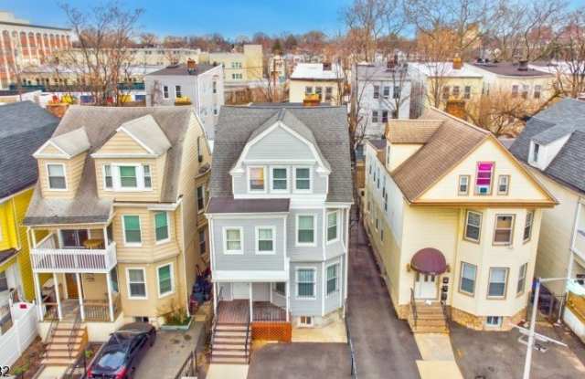 178 N 16Th St Unit 2