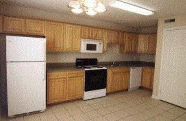 1903 Safe Harbor Circle #5