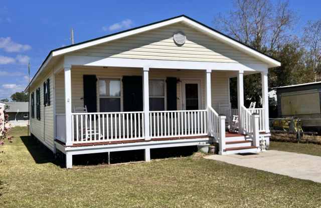 Photo of 605 Victoria Street