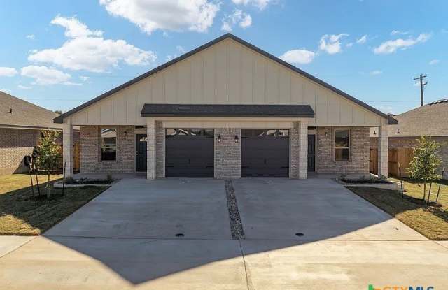 5110 Rose Garden Loop