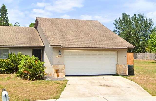 1342 La Mirada Ct