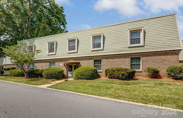 2600 Park Road
