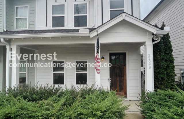 2209 15th Avenue North