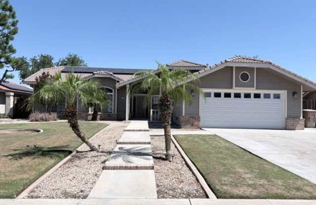 5106 Glacier Canyon Ct
