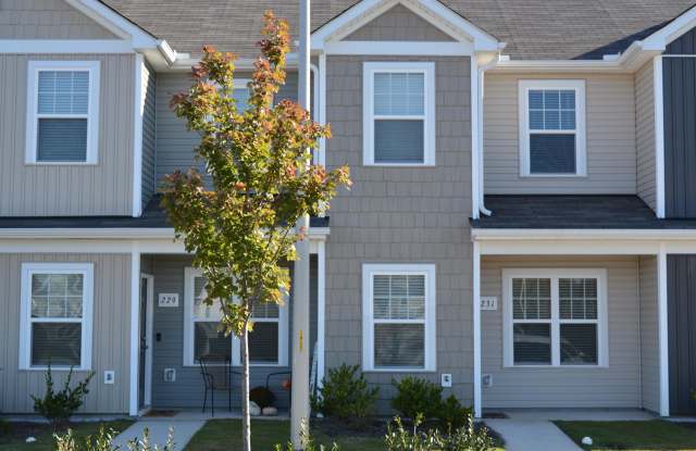 Photo of 231 Chandler Court - 1