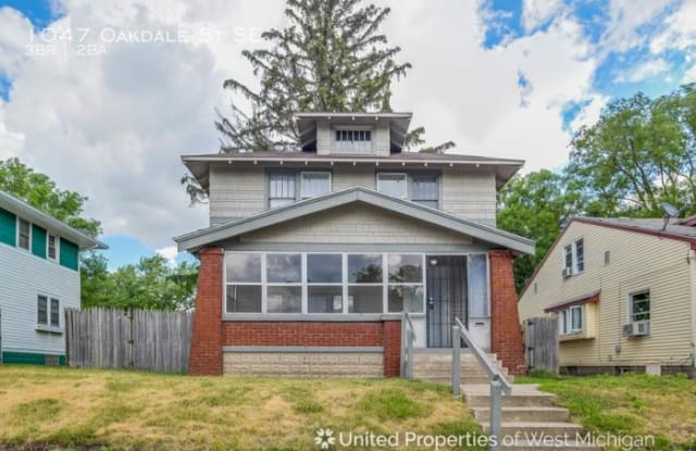 1047 Oakdale St SE - 1047 Oakdale Street Southeast, Grand Rapids, MI 49507