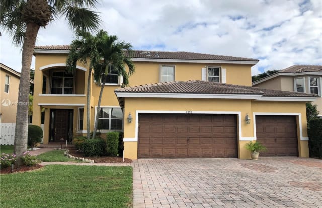 6332 C Durham Dr - 6332 C Durham Drive, Palm Beach County, FL 33467